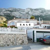 Villa in Spain, Comunitat Valenciana, Denia, 210 sq.m.