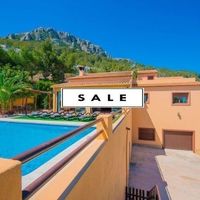 Villa in Spain, Comunitat Valenciana, Calp, 285 sq.m.