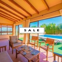 Villa in Spain, Comunitat Valenciana, Calp, 285 sq.m.