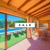 Villa in Spain, Comunitat Valenciana, Calp, 285 sq.m.