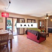 Villa in Spain, Comunitat Valenciana, Calp, 285 sq.m.