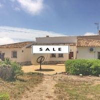 Villa in Spain, Comunitat Valenciana, Calp, 246 sq.m.
