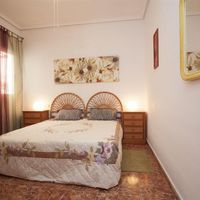 Flat in the big city, at the seaside in Spain, Comunitat Valenciana, Torrevieja, 70 sq.m.