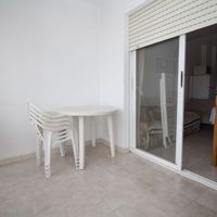 Flat in Spain, Comunitat Valenciana, Torrevieja, 45 sq.m.
