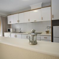 Апартаменты у моря в Испании, Валенсия, Торревьеха, 61 кв.м.