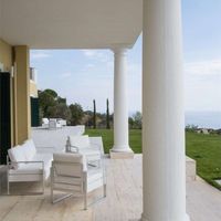 Villa at the seaside in Italy, San Remo, 800 sq.m.