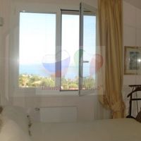 Villa at the seaside in Italy, San Remo, 240 sq.m.