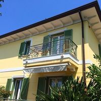 Villa at the seaside in Italy, Bordighera, 300 sq.m.