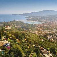 Villa at the seaside in Italy, Rapallo, 530 sq.m.
