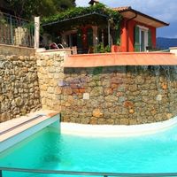 Villa at the seaside in Italy, Bordighera, 250 sq.m.