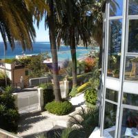 Villa at the seaside in Italy, Ospedaletti, 548 sq.m.