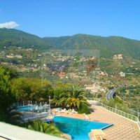 Villa in the mountains, at the seaside in Italy, San Remo, 700 sq.m.