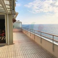 Apartment at the seaside in Italy, San Remo, 145 sq.m.