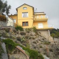 Villa in the mountains, at the seaside in Italy, Ventimiglia, 260 sq.m.