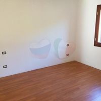 Вилла у моря в Италии, Вентимилья, 240 кв.м.