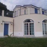 Villa at the seaside in Italy, San Remo, 245 sq.m.