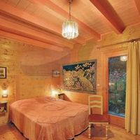 Villa at the seaside in Italy, Savona, 210 sq.m.