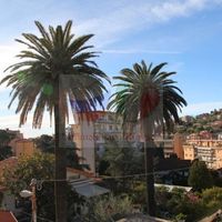 Villa at the seaside in Italy, San Remo, 340 sq.m.