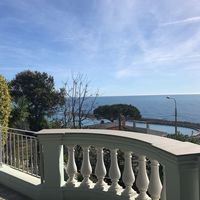 Villa at the seaside in Italy, Ospedaletti, 260 sq.m.