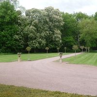 Elite real estate by the lake, in the forest in France, Centre-Val de Loire, 310 sq.m.