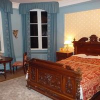 Elite real estate by the lake, in the forest in France, Centre-Val de Loire, 310 sq.m.