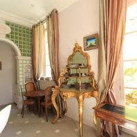 Замок в пригороде во Франции, Тулуза-ле-Шато, 1200 кв.м.