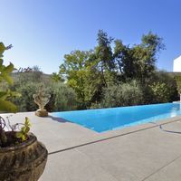 Elite real estate at the spa resort, at the seaside in France, Cannes, 295 sq.m.