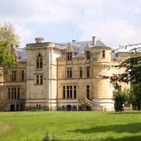 Castle in the forest in France, Pays de la Loire, 1050 sq.m.