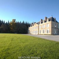 Castle in the village, in the suburbs in France, Brittany, 750 sq.m.