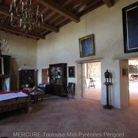 Castle in the forest in Guyane, 1330 sq.m.