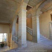 Castle in the forest in Guyane, 1330 sq.m.