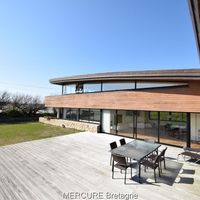Villa at the spa resort, in the suburbs, at the seaside in France, Brittany, 266 sq.m.