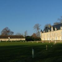 Castle in the suburbs, in the forest in France, Pays de la Loire, 730 sq.m.