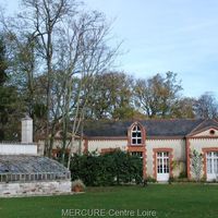 Castle in the suburbs in France, Centre-Val de Loire, 450 sq.m.