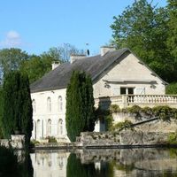 Элитная недвижимость у озера, в пригороде во Франции, О-де-Франс, 265 кв.м.