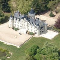 Castle in the suburbs in France, New Aquitaine, 1000 sq.m.
