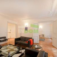 Apartment in France, Paris, 95 sq.m.