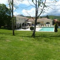 Villa in the suburbs in France, Auvergne, 429 sq.m.