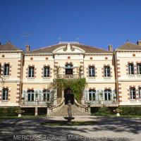 Castle in the suburbs in France, Occitanie, Toulouse, 560 sq.m.