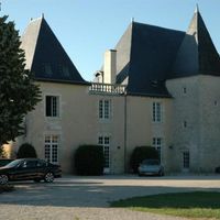 Castle in the suburbs, at the seaside in France, New Aquitaine, 580 sq.m.