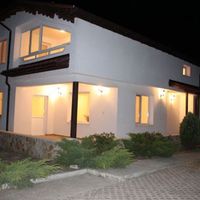 House in the village, by the lake in Bulgaria, 273 sq.m.