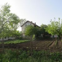 Дом в деревне в Болгарии, 100 кв.м.