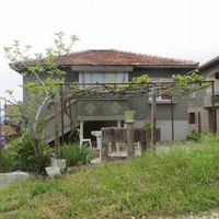 Дом в деревне в Болгарии, 100 кв.м.