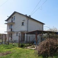 Дом в деревне в Болгарии, 291 кв.м.