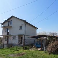Дом в деревне в Болгарии, 291 кв.м.