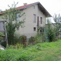 Дом в деревне в Болгарии, 100 кв.м.