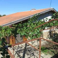 Дом в деревне в Болгарии, 100 кв.м.