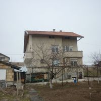 Дом в деревне в Болгарии, 208 кв.м.