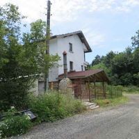 Дом в деревне в Болгарии, 196 кв.м.