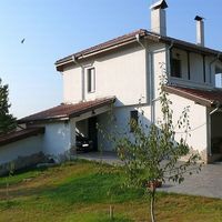 Дом в деревне в Болгарии, 300 кв.м.